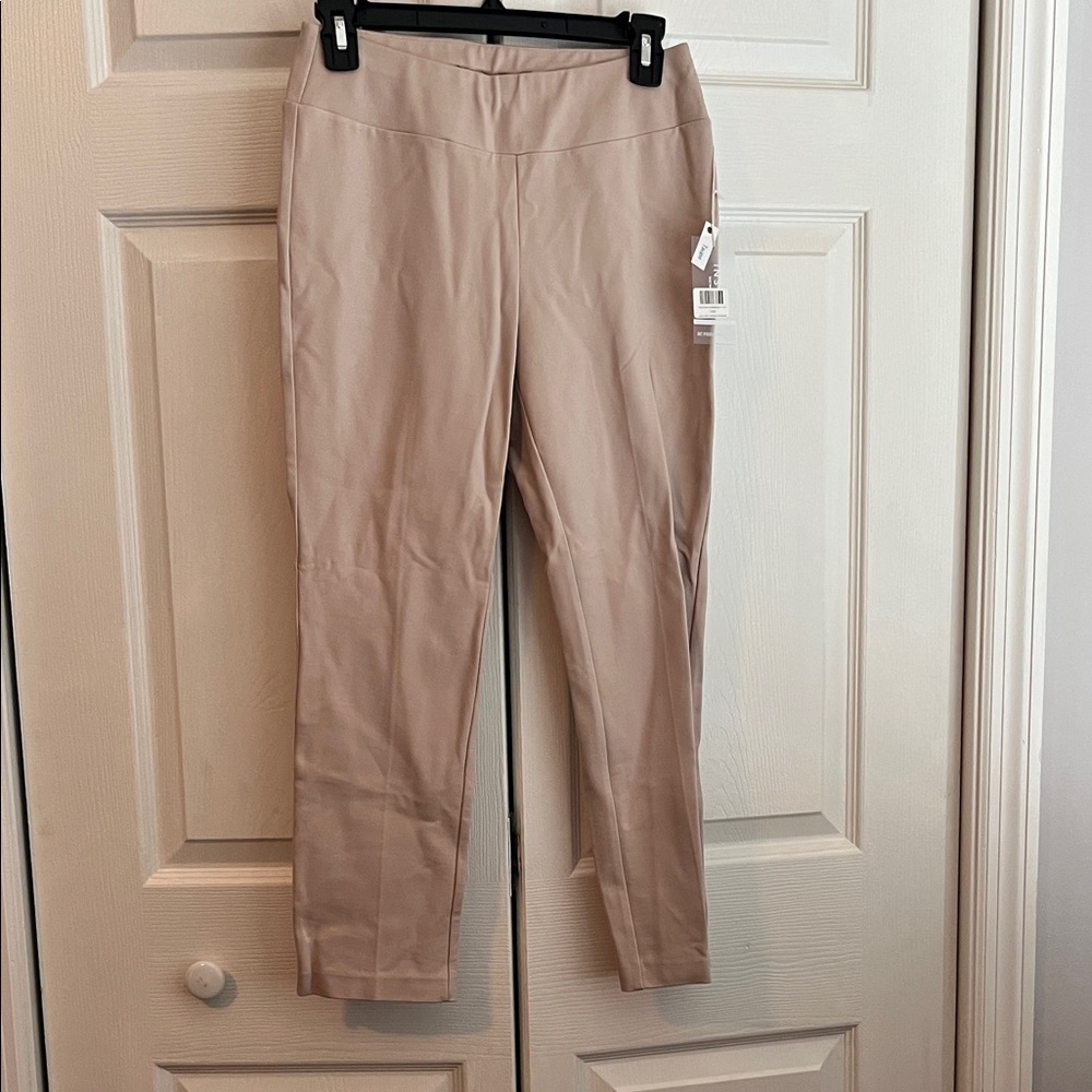 Insight Women's Cropped Tan Pants